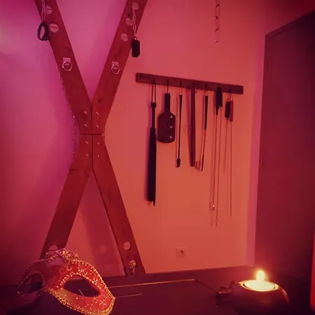 L'annexe - Appart Donjon Bdsm Apartment *